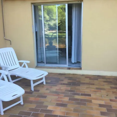 336 Boulevard De La Marine App * Hyères